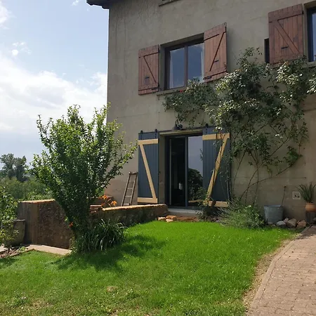Charmante Maison De Famille Pres De Lyon