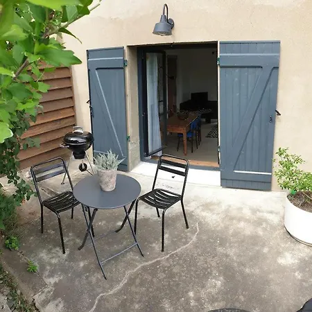 Holiday home Charmante Maison De Famille Pres De Lyon *